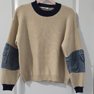 ADORA Men's Crewneck Sweater in Beige and Navy